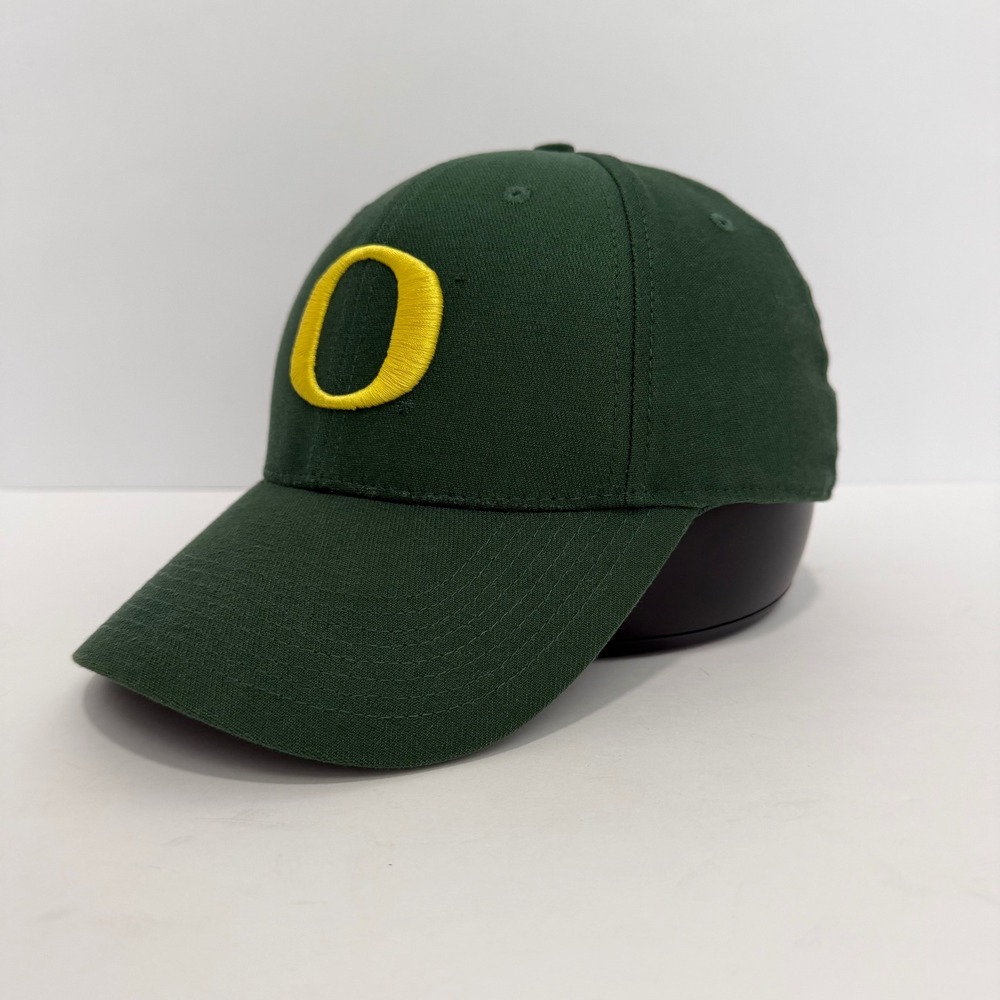 Nike Legacy 91 Oregon Ducks Hat Green Yellow One Size Fitted Baseball Cap OSFA